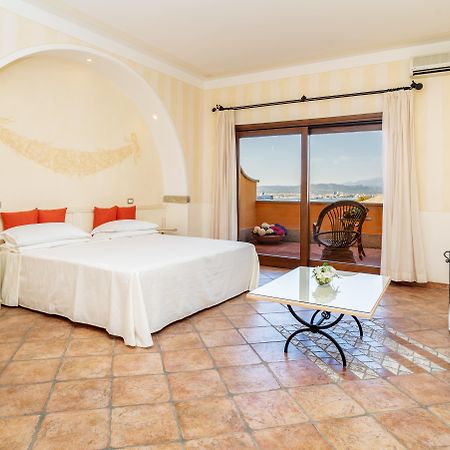 Lh Hotel Pozzo Sacro Olbia Exterior photo